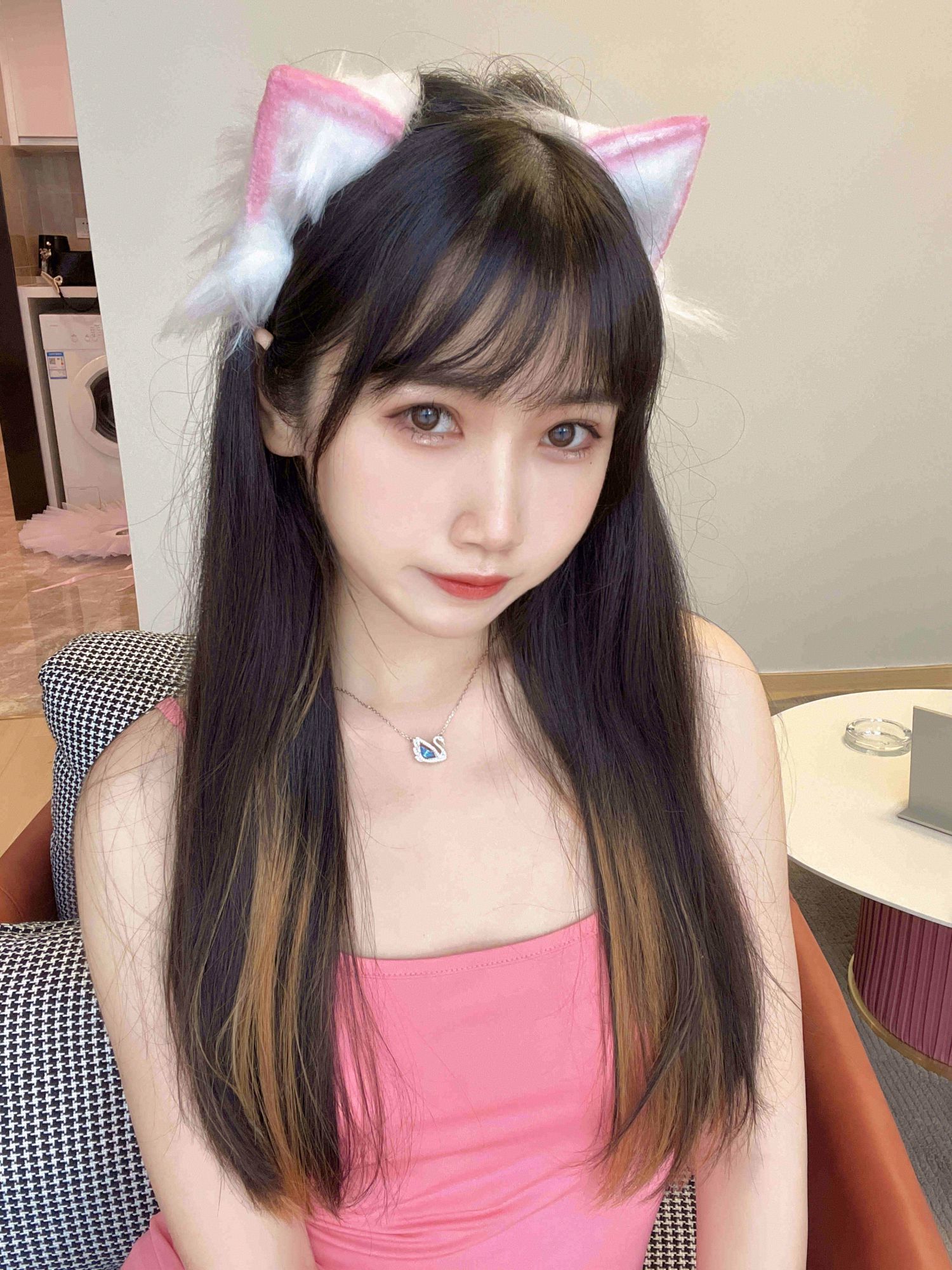 图片[4]-粉色激凸人妻-COS世界