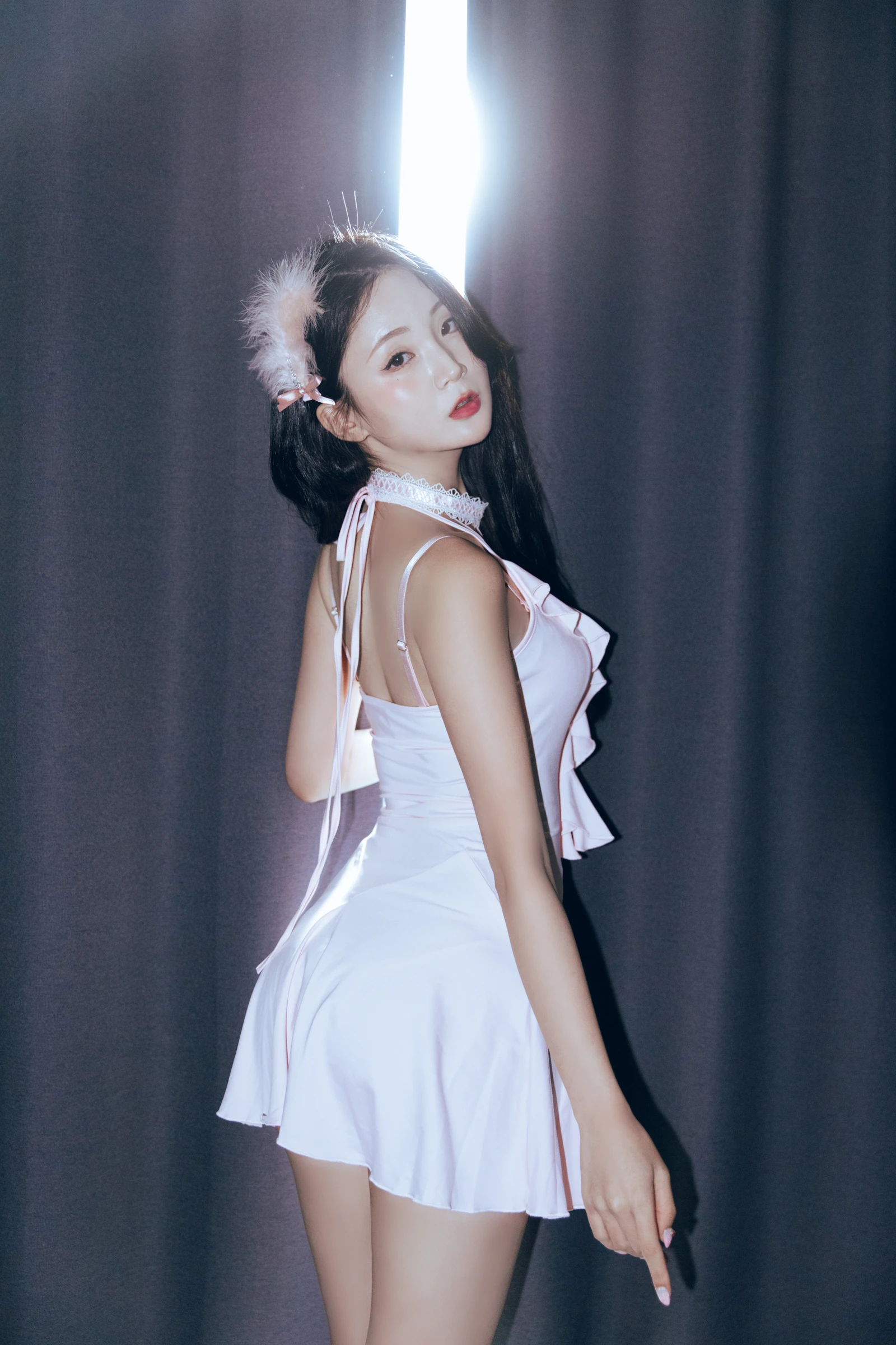 图片[2]-Hanseul Black Swan 58P-COS世界