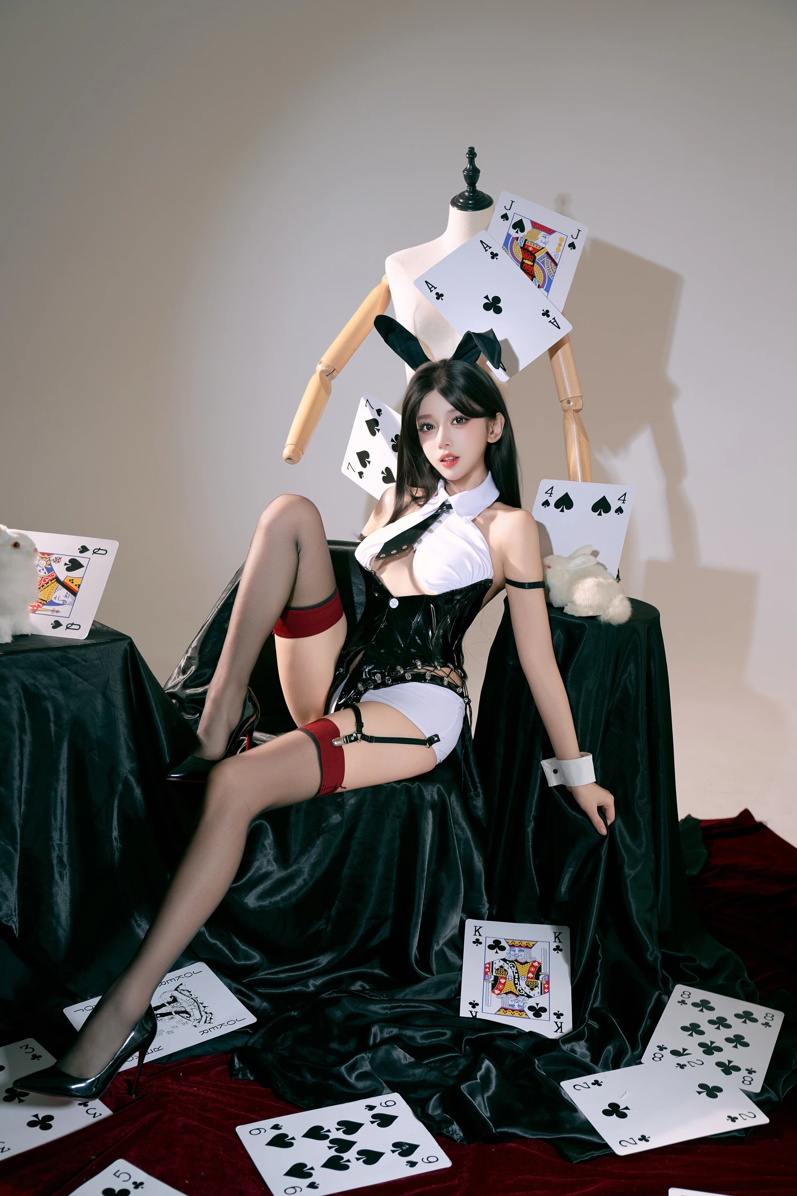 图片[2]-情境式卡牌兔女郎 49P-COS世界