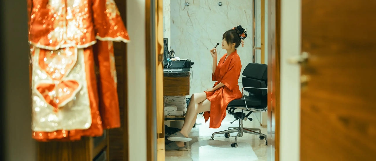 鹿八岁 新婚小故事  108P-COS世界