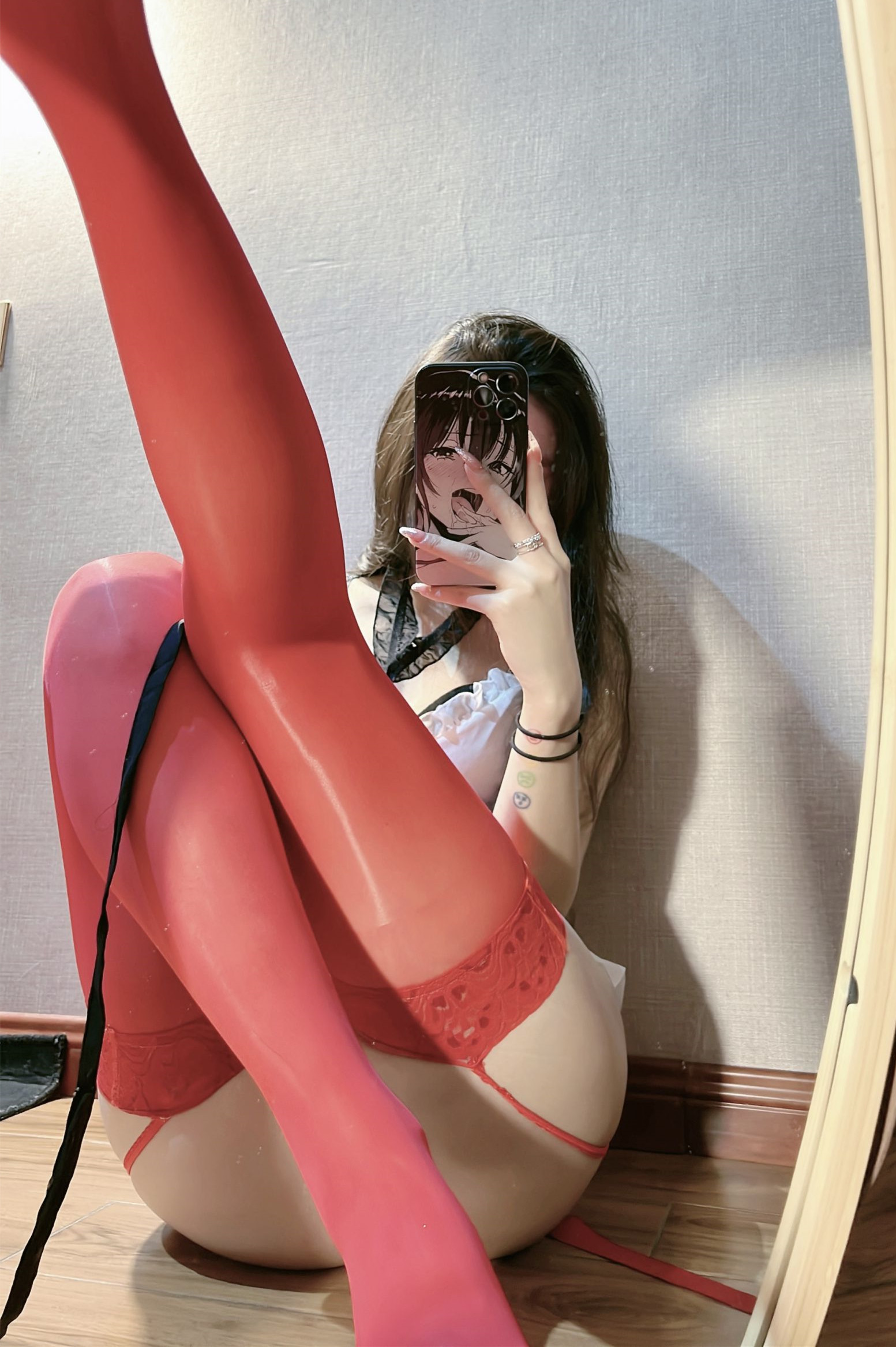妖艳红丝 27P-COS世界