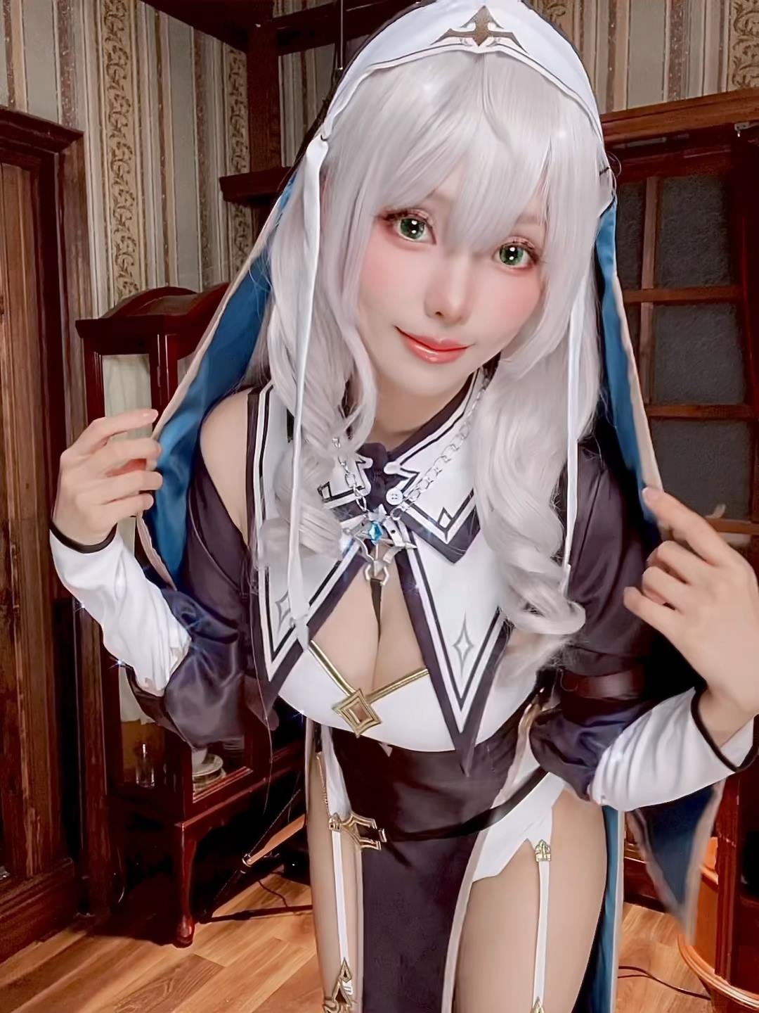 Ely_eee(ElyEE子)  – Shirogane noel~Nun 24P-COS世界