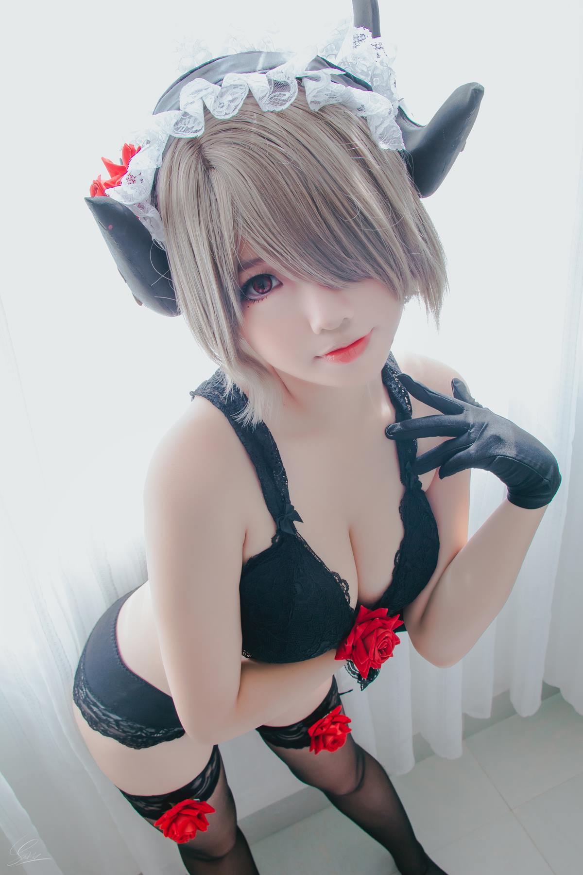 图片[3]-Messie Huang写真 – Sexy Rita 13P-COS世界