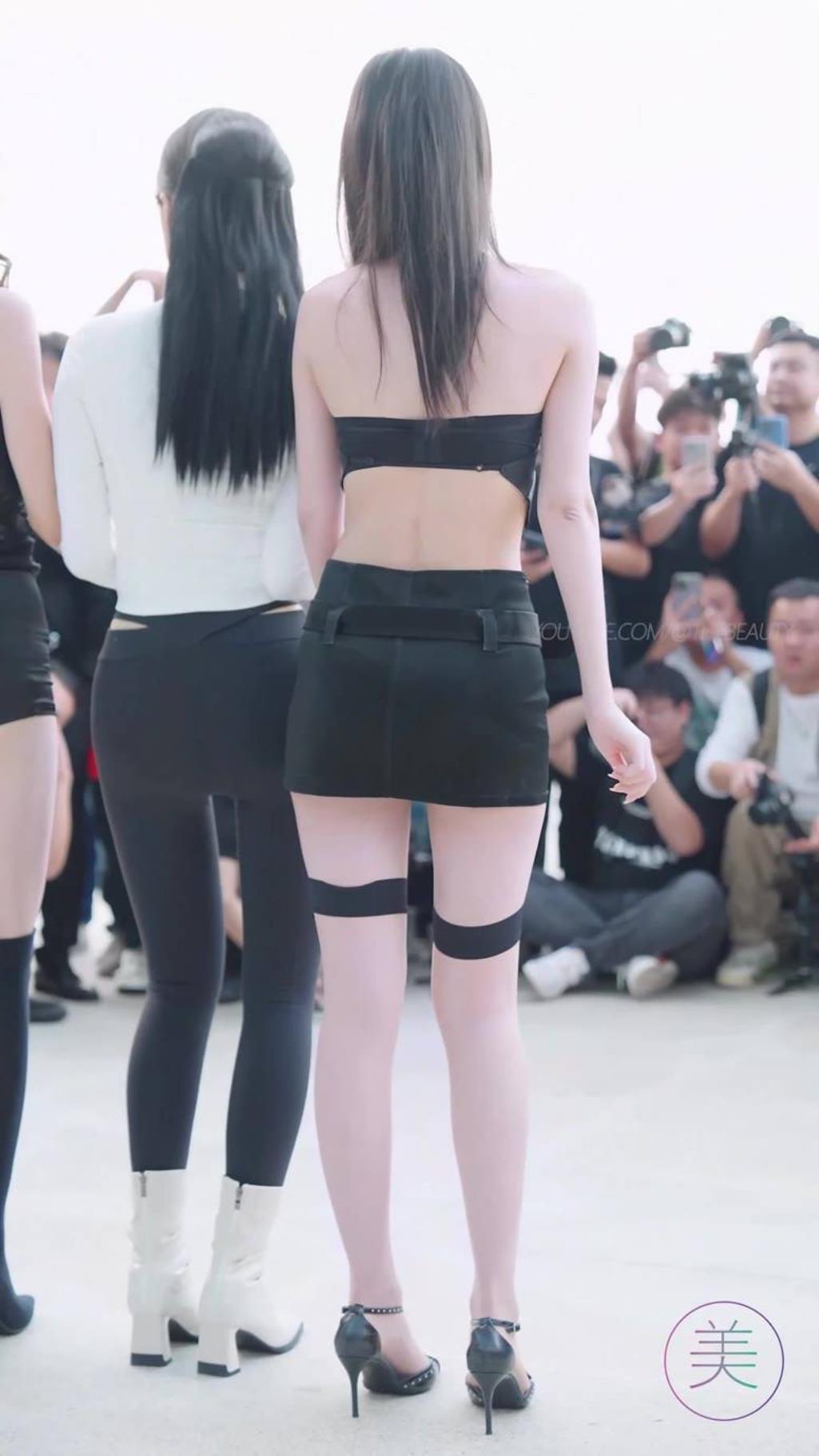 图片[2]-2023 广州车展 Racing Model 车模抖音网红 96 20P-街拍流行馆