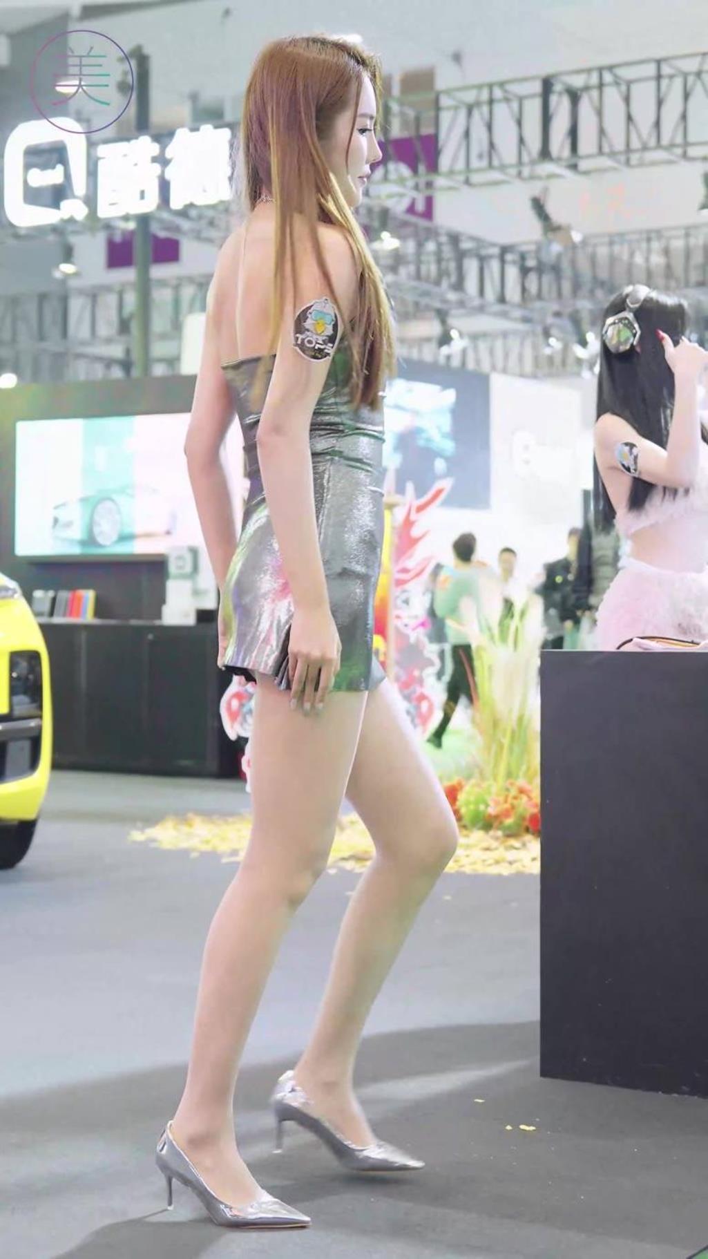图片[3]-2024 深圳改装车展 Auto Salon 车模抖音网红  06 20P-街拍流行馆