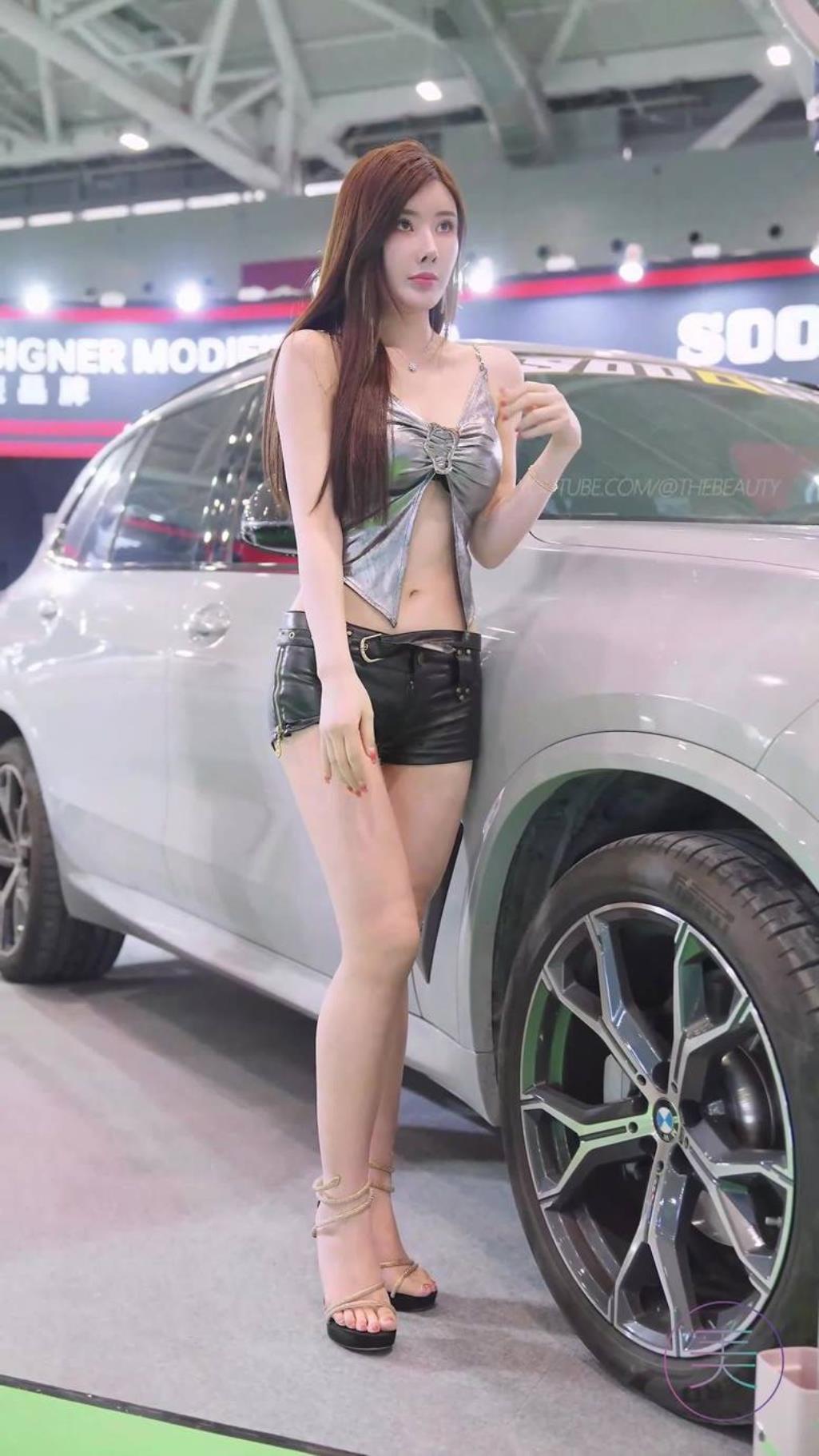 图片[1]-2024 深圳改装车展 Auto Salon 车模抖音网红  05 20P-街拍流行馆