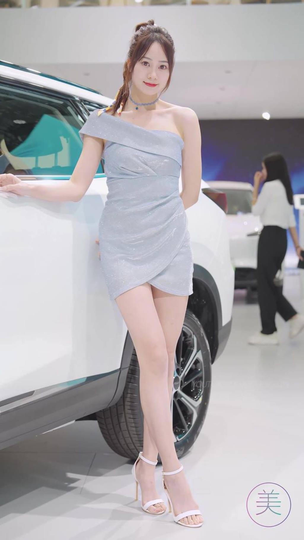 图片[2]-2023 广州车展 Racing Model 车模抖音网红 103 20P-街拍流行馆