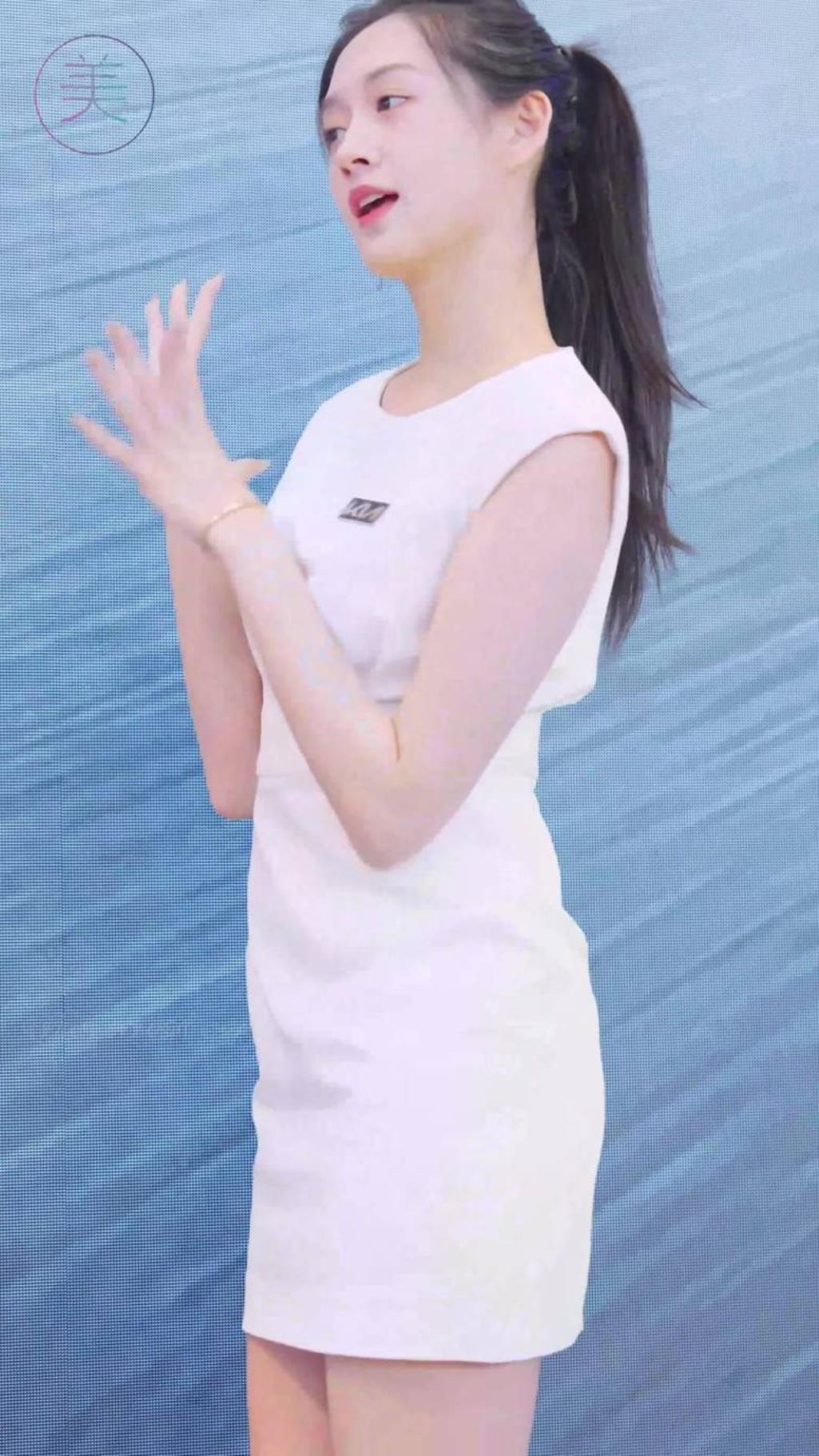 图片[1]-2023 广州车展 Racing Model 车模抖音网红 120 20P-街拍流行馆