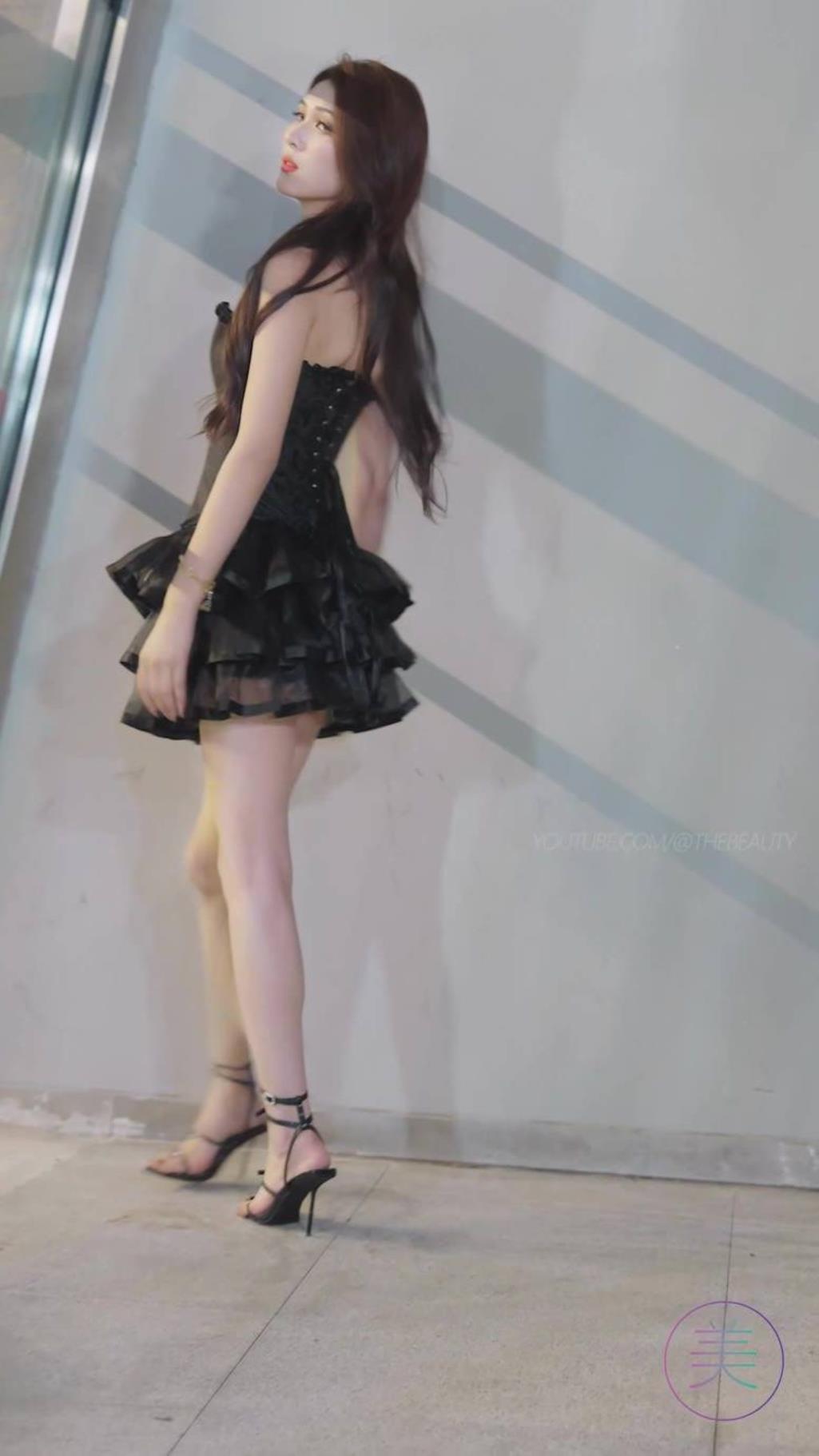 图片[4]-2023 广州车展 Racing Model 车模抖音网红 122 20P-街拍流行馆
