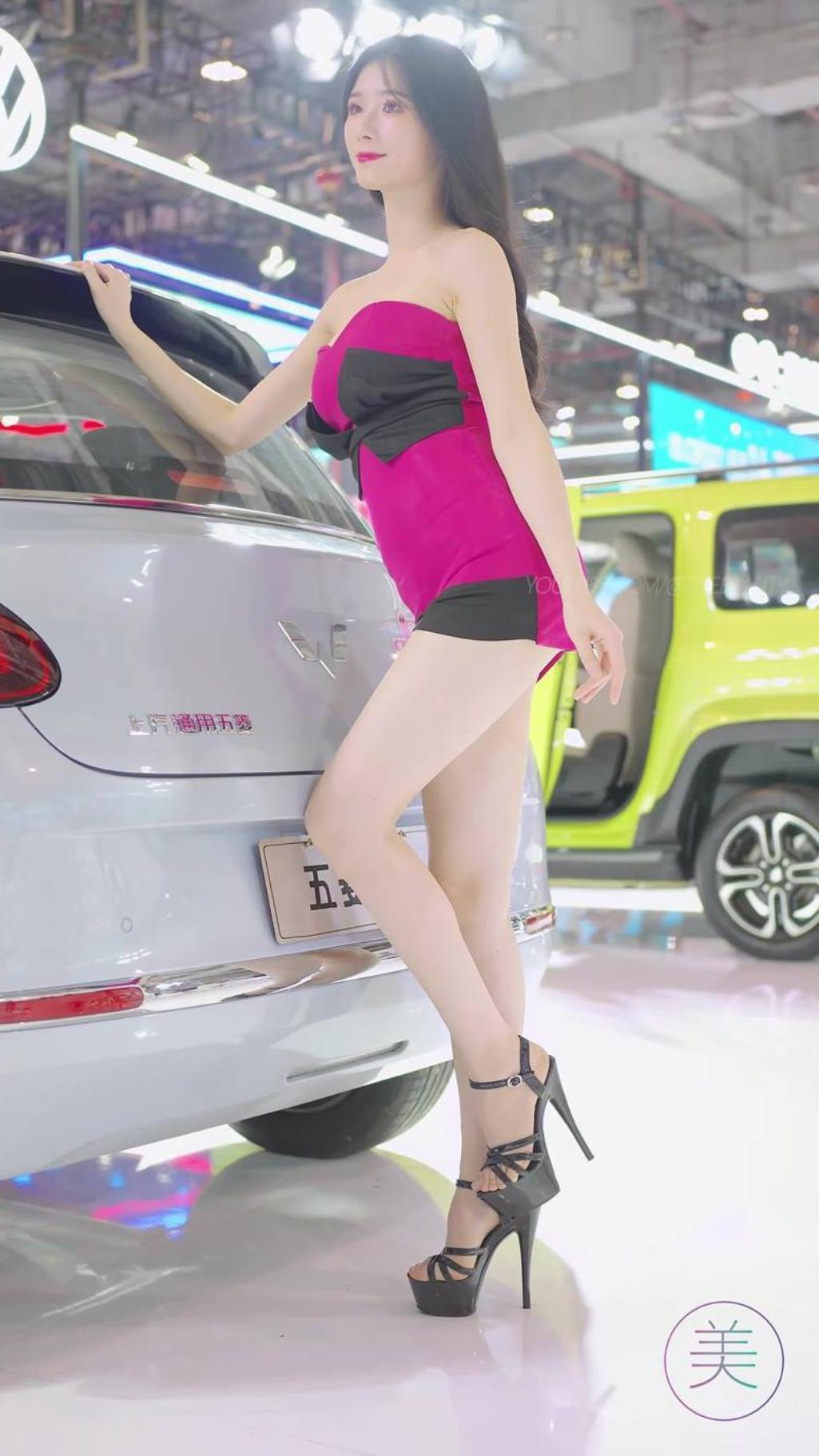图片[1]-2023 东莞秋季车展 Racing Model 五菱车模 03 20P-街拍流行馆