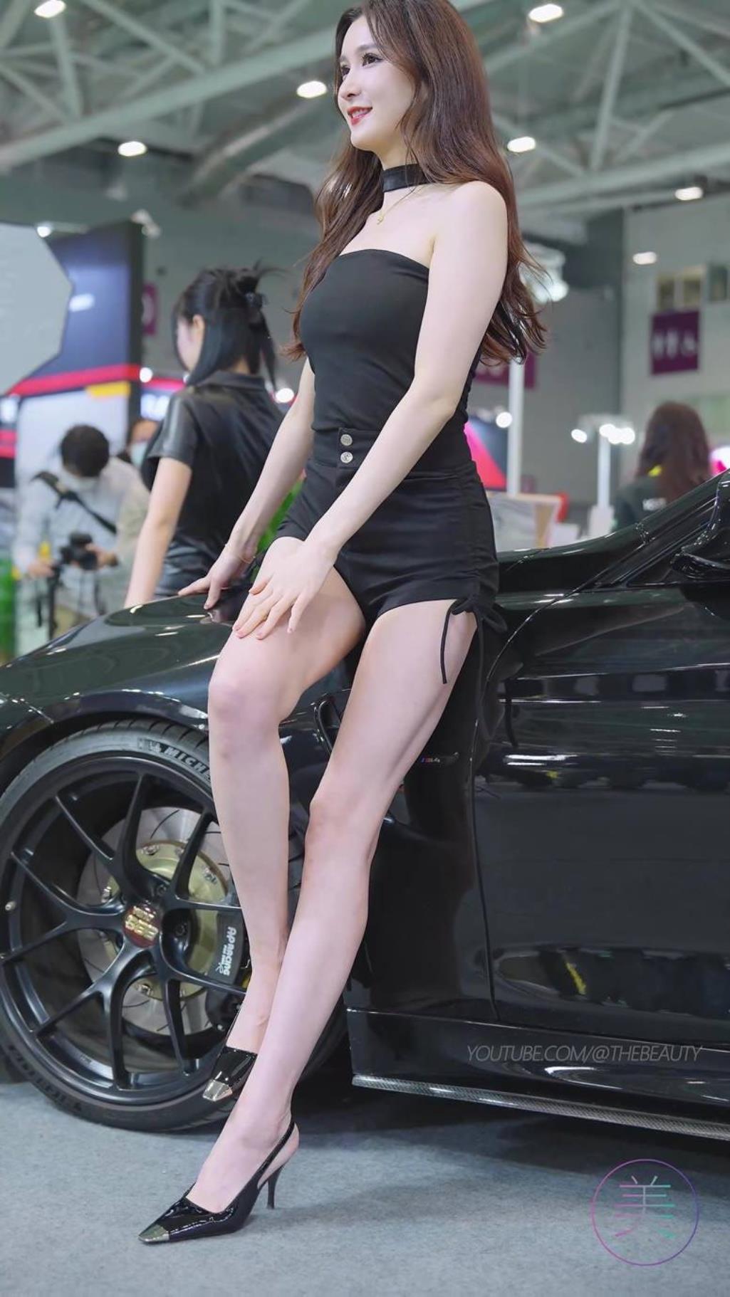 图片[3]-2024 深圳改装车展 Auto Salon 车模抖音网红  17 20P-街拍流行馆