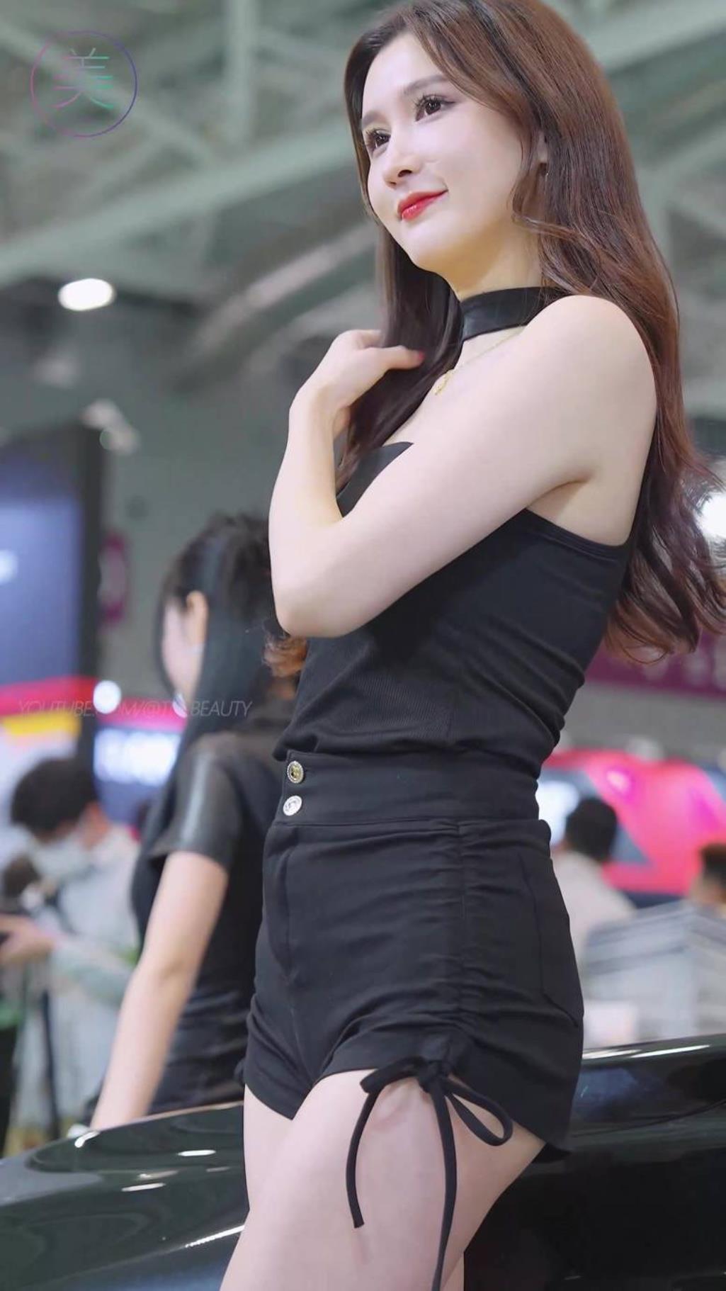 图片[5]-2024 深圳改装车展 Auto Salon 车模抖音网红  17 20P-街拍流行馆