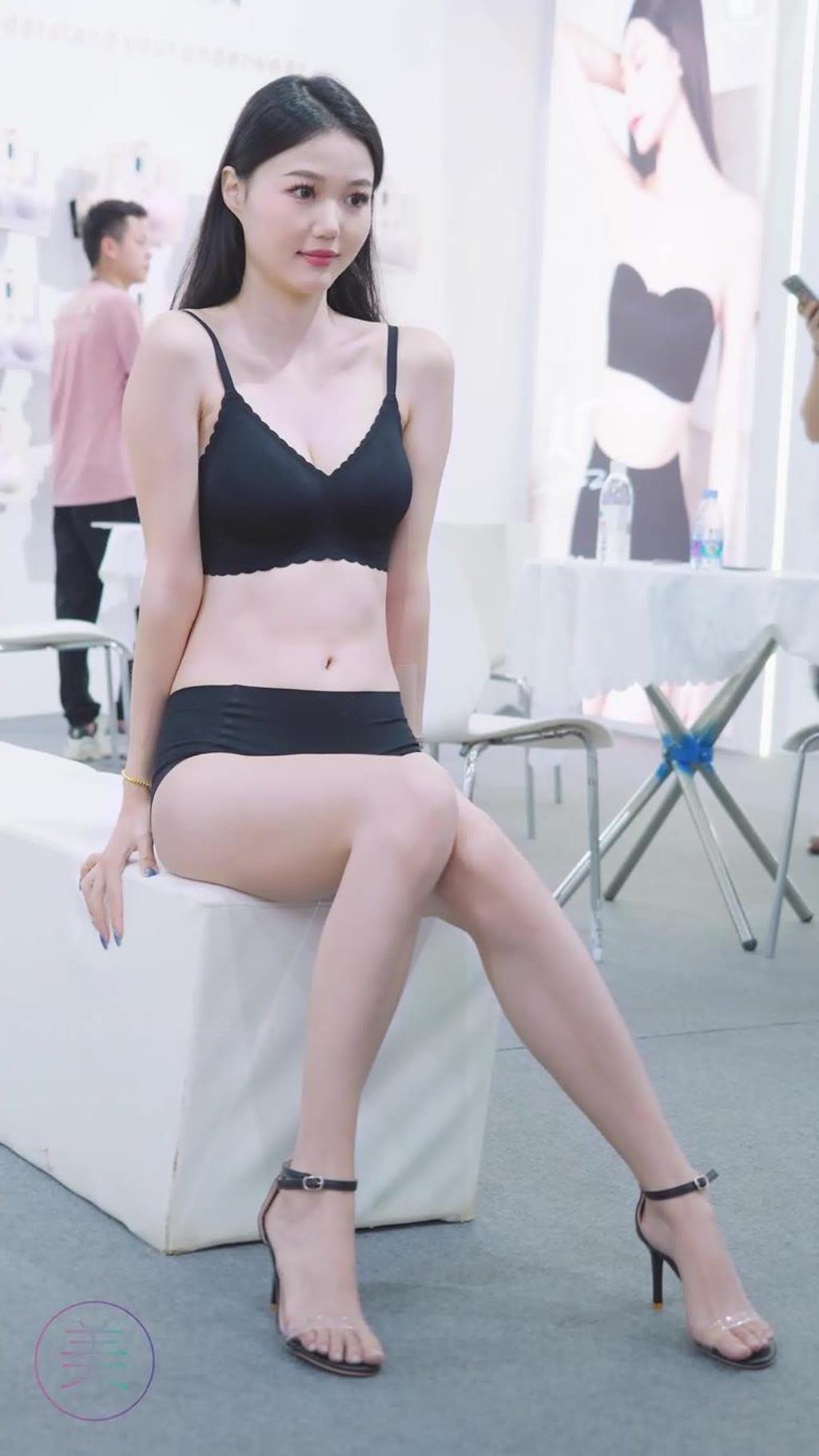 图片[5]-2024 深圳SIUF内一展 内一秀 Racing Model 01 20P-街拍流行馆