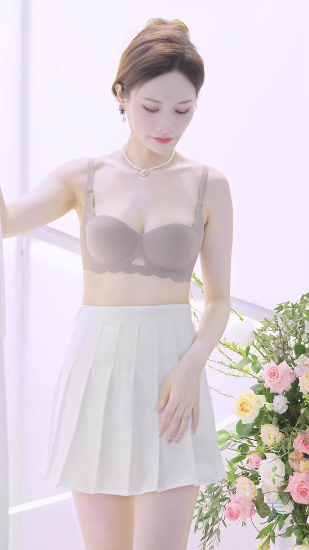 图片[2]-2024 深圳SIUF内一展 内一秀 Racing Model 04 20P-街拍流行馆