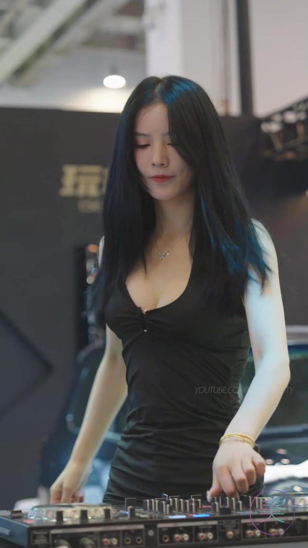图片[5]-2024 苏州GTSHOW改装车展 Auto Salon Racing Model 13 20P-街拍流行馆