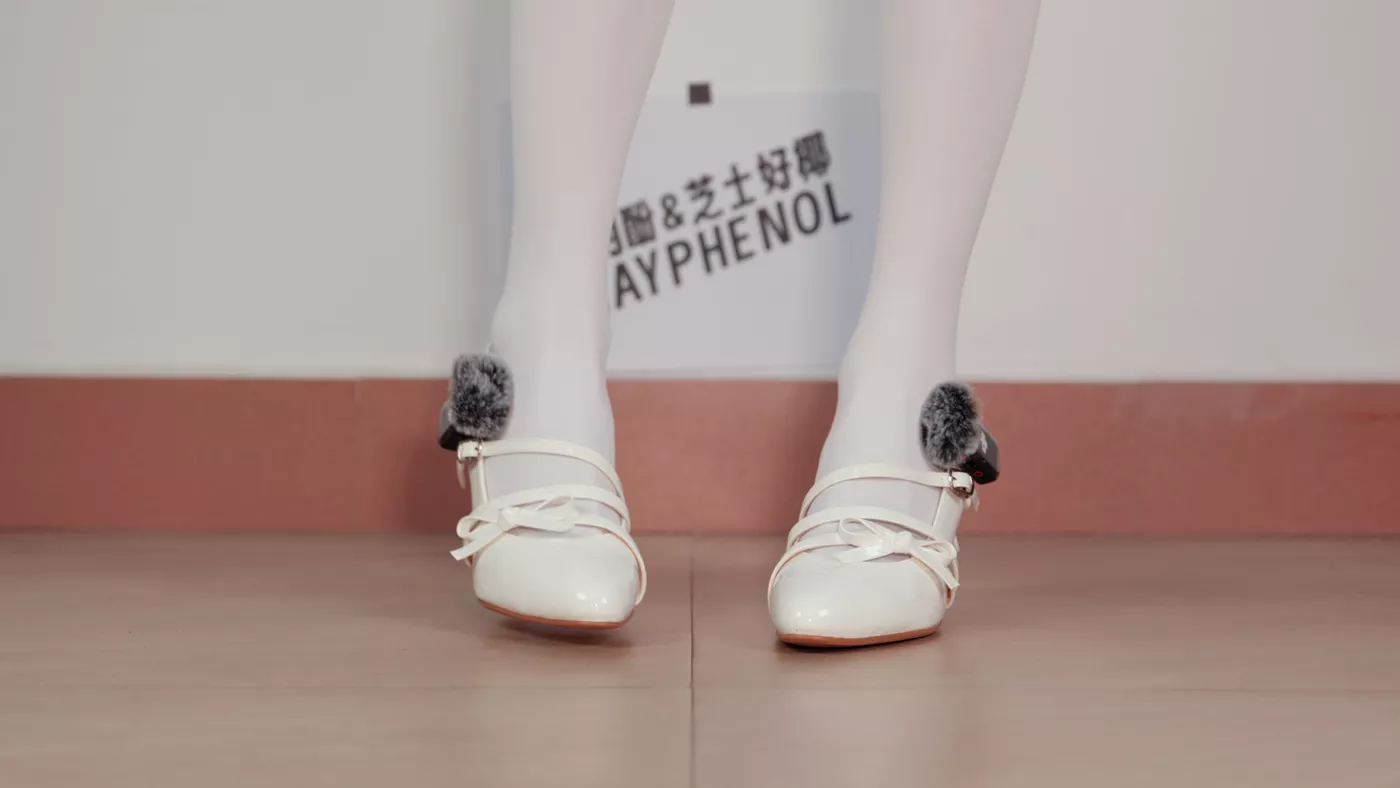 图片[5]-芝士好椰  – 把麦克风别在鞋上！听听花笺高跟鞋的声音！ 20P-COS世界