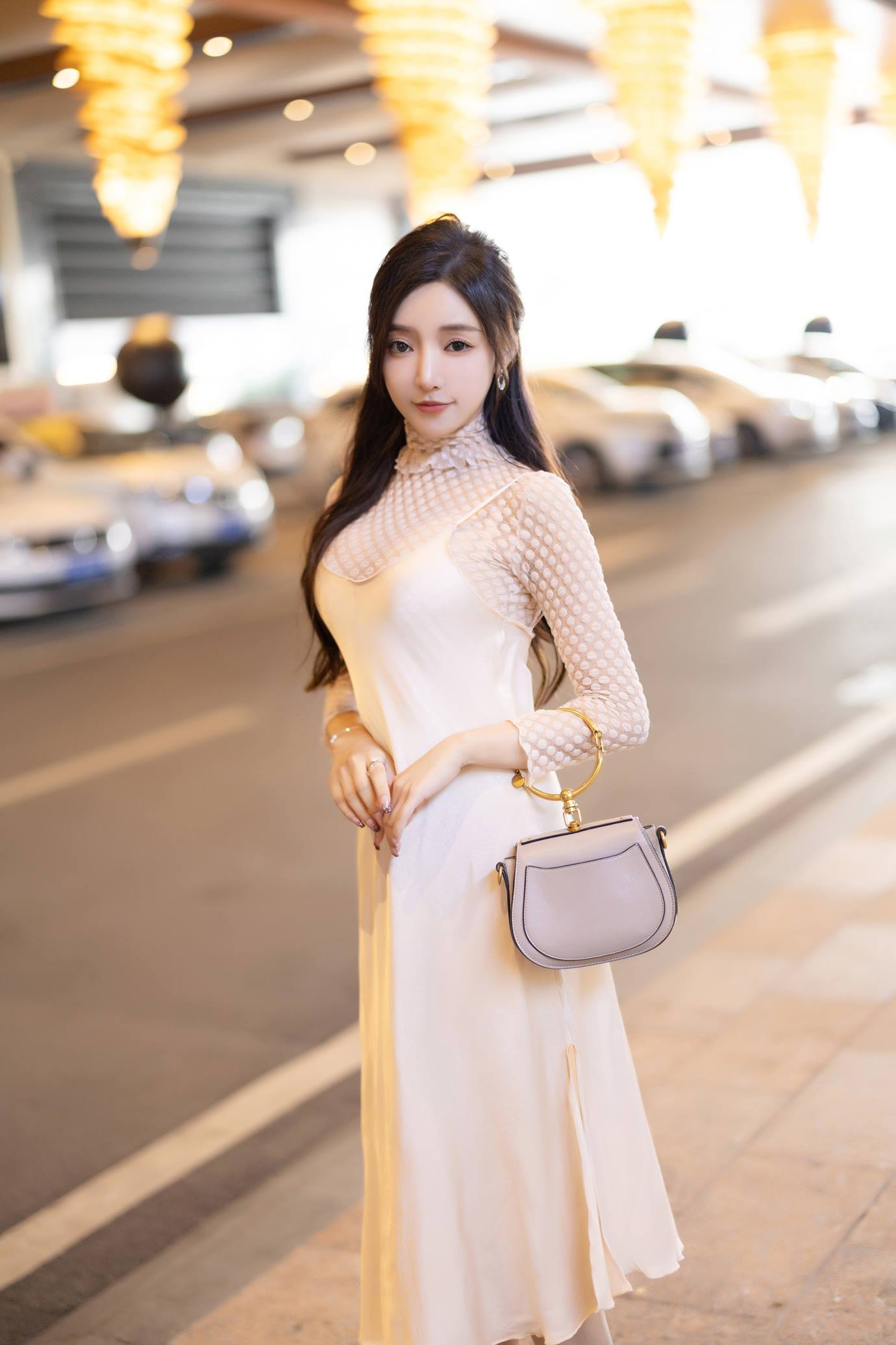 王馨瑶Yanni – 白色丝袜 48P-COS世界