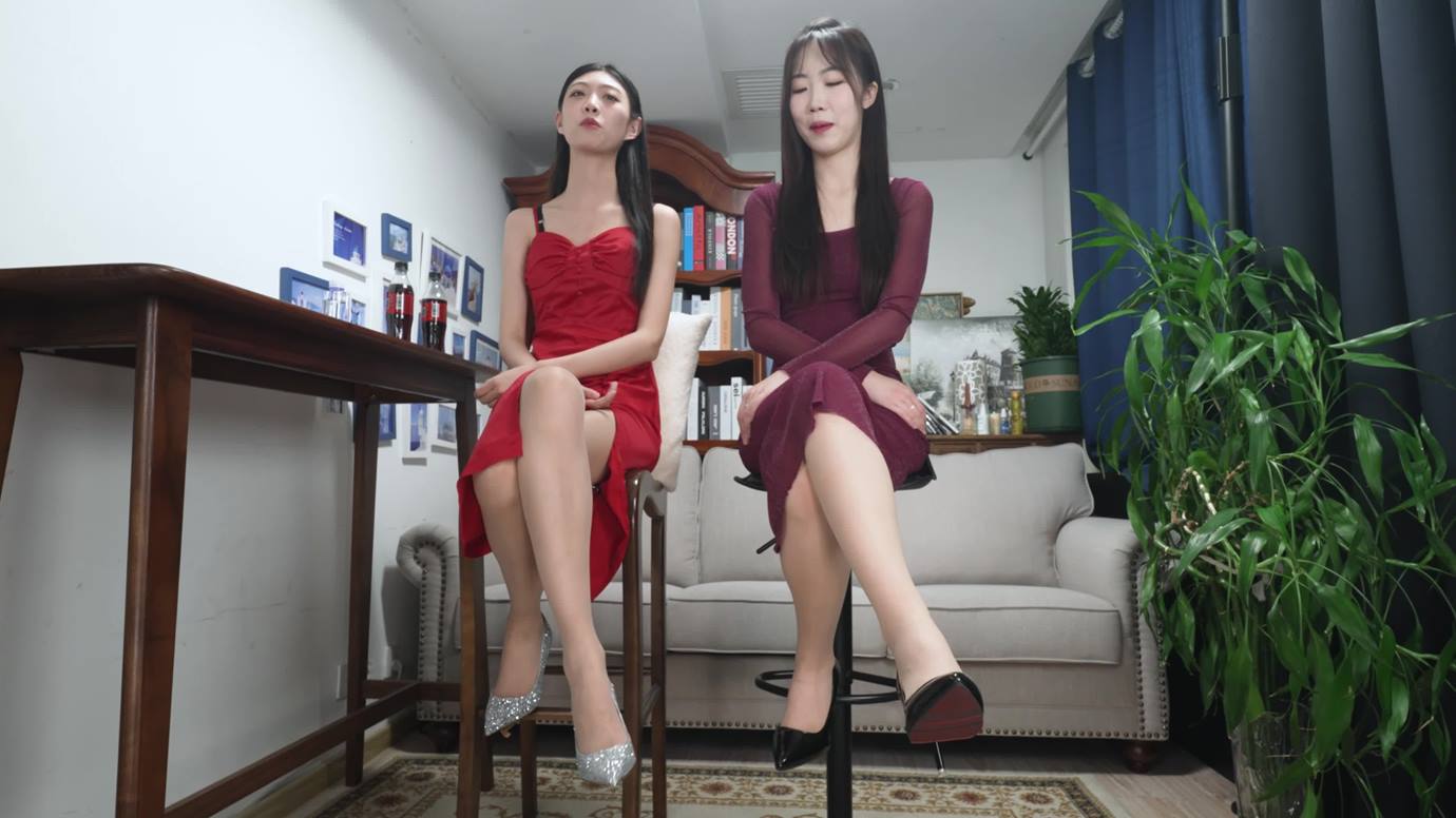 Lanlan&Xiaoying-姐妹花包臀裙肉丝高跟挑鞋  20P-COS世界