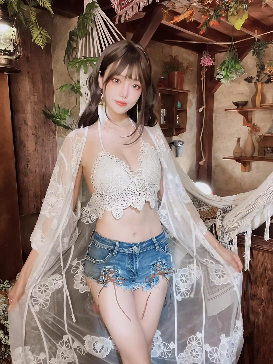 Ely_eee(ElyEE子)  – Secret Treehouse Escape 31P-COS世界